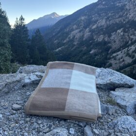 Manta de Lana para sofá Boí Romànic Vall de Boi-La Fàbrica 1876 -3