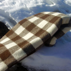 manta de lana colomers sobre la nieve
