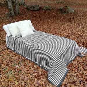 Experiencias con una manta de lana artesanal: confort natural dentro y fuera del hogar - Artesanía en Mantas de Lana - IMG 20201027 154507 1 Manta de Lana para Cama Modelo Ribagorza