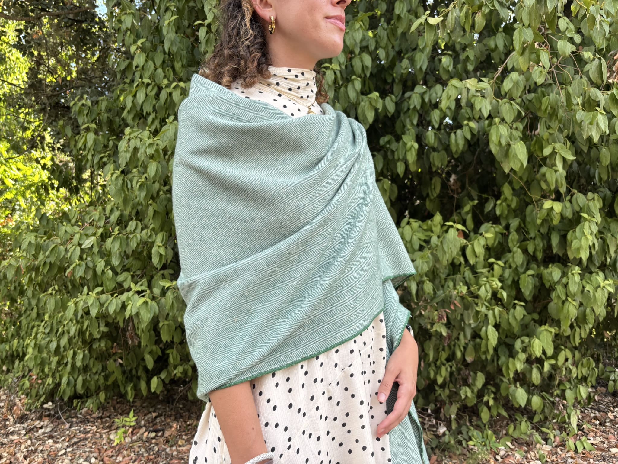 Mantón Echarpe Verde de Lana Distinción Verde - La Fàbrica de mantas 1876 -1